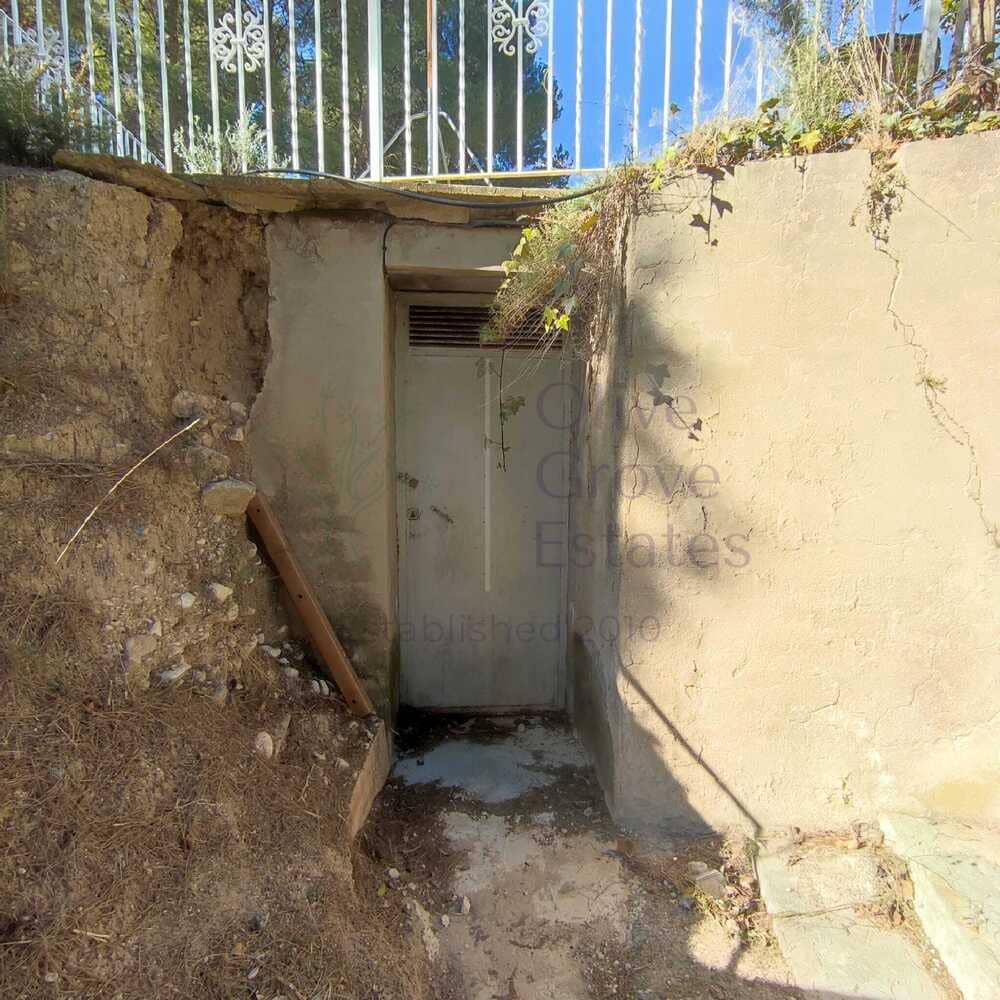 6 sypialnia Willa na sprzedaż w Petrel / Petrer z basenem garażem - 248 000 € (Ref: 7418089)