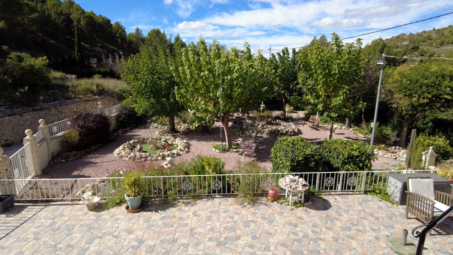 6 sypialnia Willa na sprzedaż w Petrel / Petrer z basenem garażem - 248 000 € (Ref: 7418089)