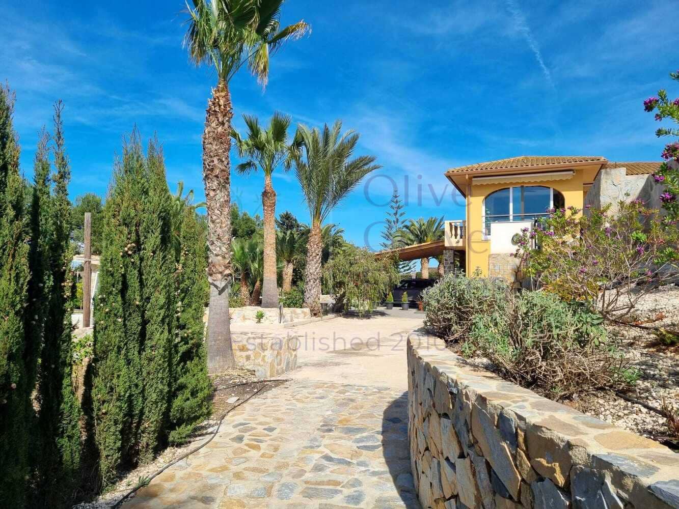7 soveværelse Villa til salg i Elche / Elx med swimmingpool garage - € 825.000 (Ref: 7454711)