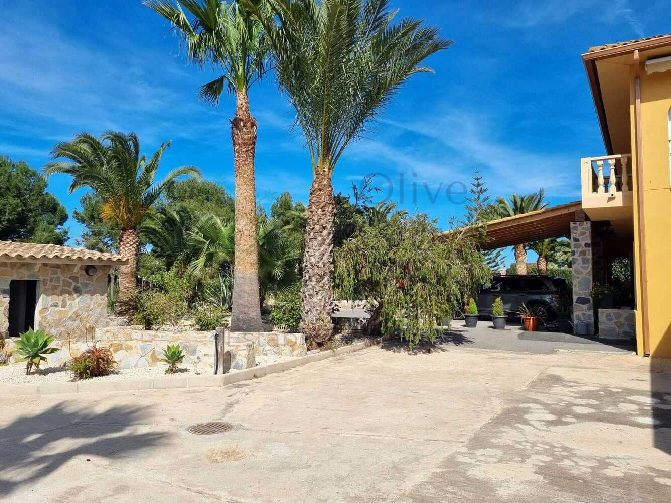 7 soveværelse Villa til salg i Elche / Elx med swimmingpool garage - € 825.000 (Ref: 7454711)