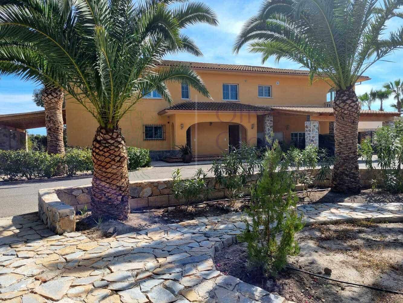 7 soveværelse Villa til salg i Elche / Elx med swimmingpool garage - € 825.000 (Ref: 7454711)