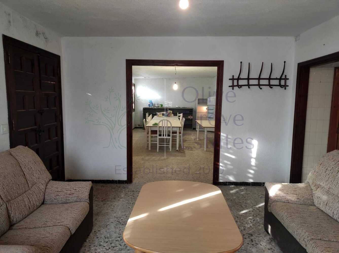 4 slaapkamer Finca/Landhuis te koop in Pinoso met zwembad garage - € 236.900 (Ref: 7475666)