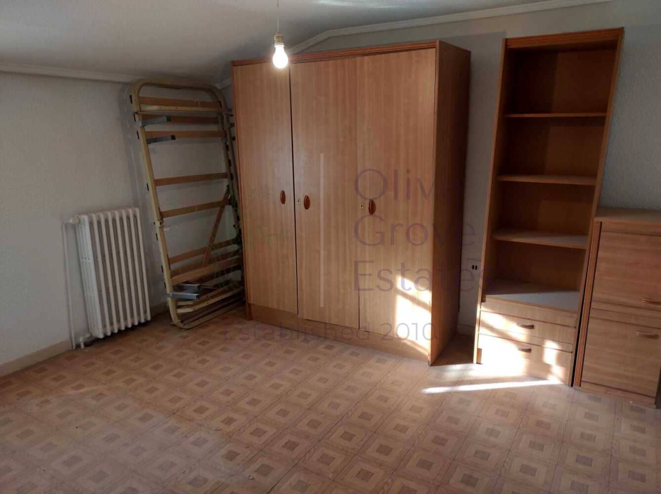 4 slaapkamer Finca/Landhuis te koop in Pinoso met zwembad garage - € 236.900 (Ref: 7475666)