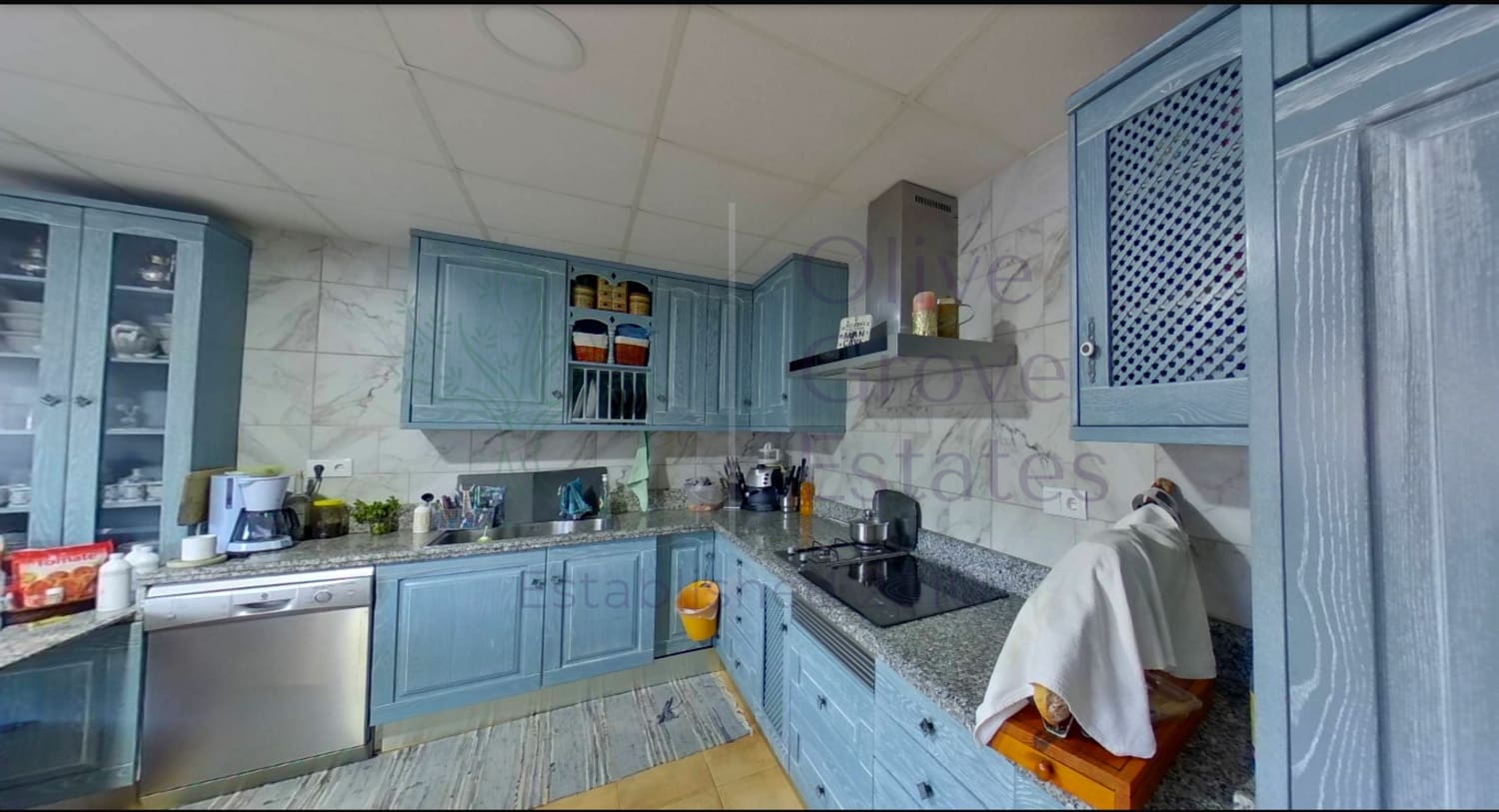 6 soveværelse Villa til salg i Caudete med garage - € 249.000 (Ref: 7529535)