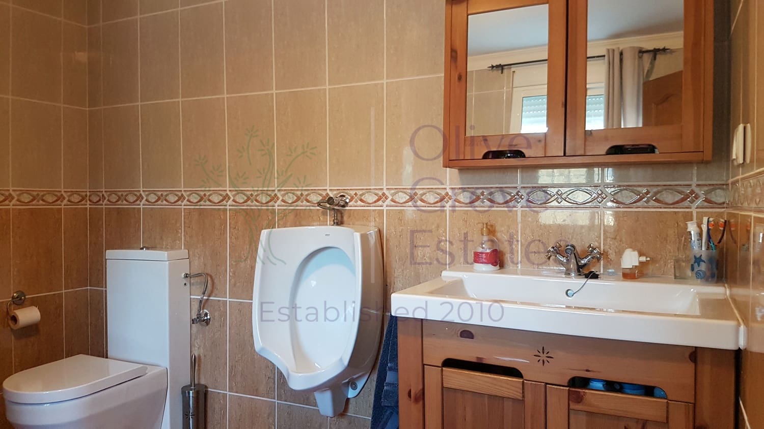 6 soveværelse Villa til salg i Caudete med garage - € 249.000 (Ref: 7529535)