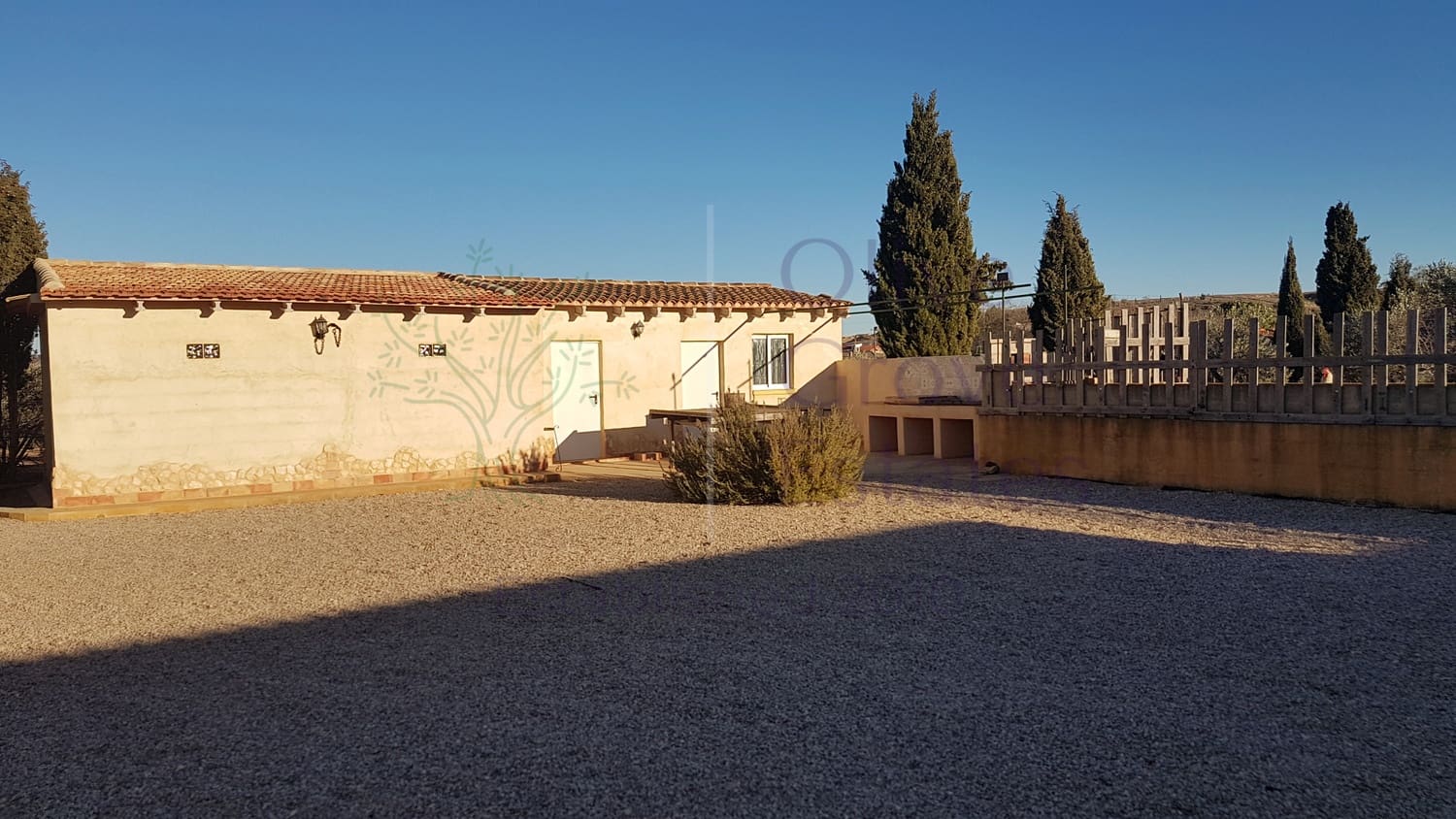 6 soveværelse Villa til salg i Caudete med garage - € 249.000 (Ref: 7529535)