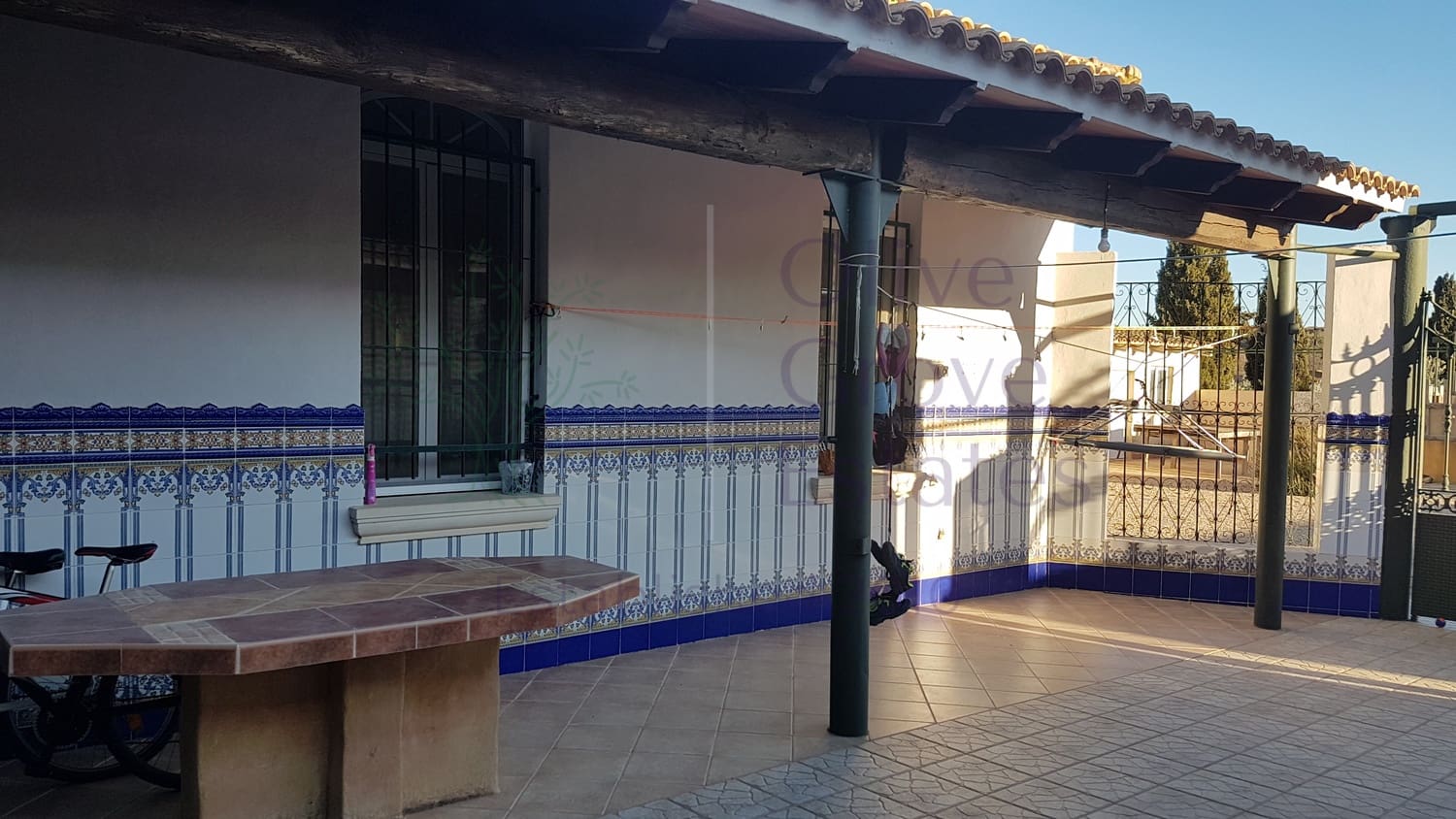 6 soveværelse Villa til salg i Caudete med garage - € 249.000 (Ref: 7529535)