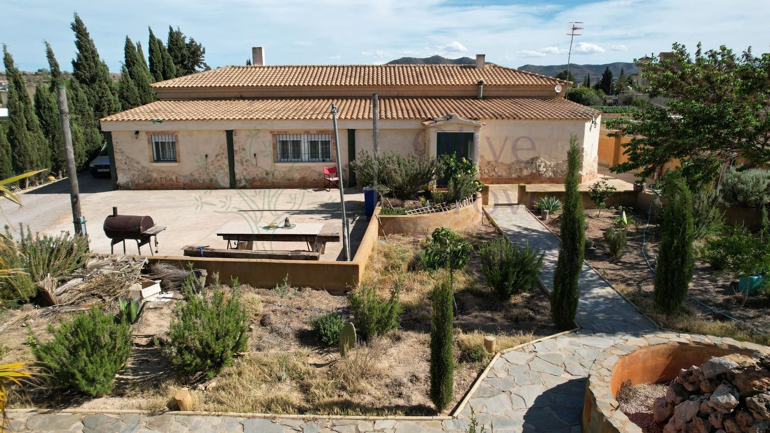 6 soveværelse Villa til salg i Caudete med garage - € 249.000 (Ref: 7529535)