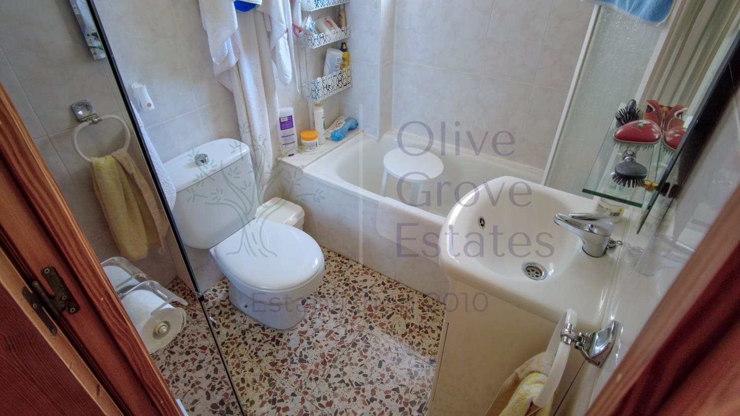 3 bedroom Villa for sale in Montealegre del Castillo with pool garage - € 209,995 (Ref: 7565323)