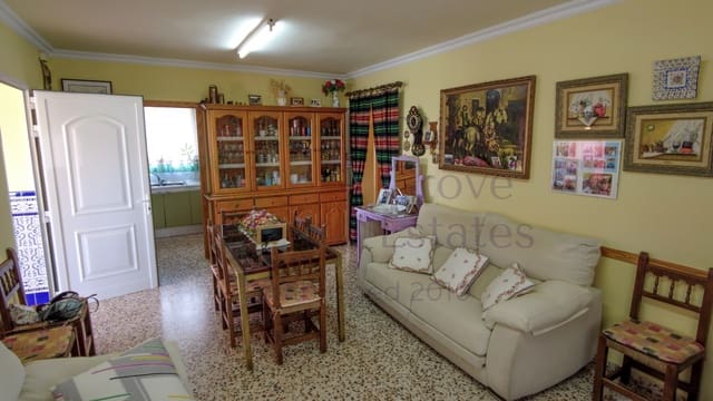 3 sovrum Villa till salu i Montealegre del Castillo med pool garage - 209 995 € (Ref: 7565323)