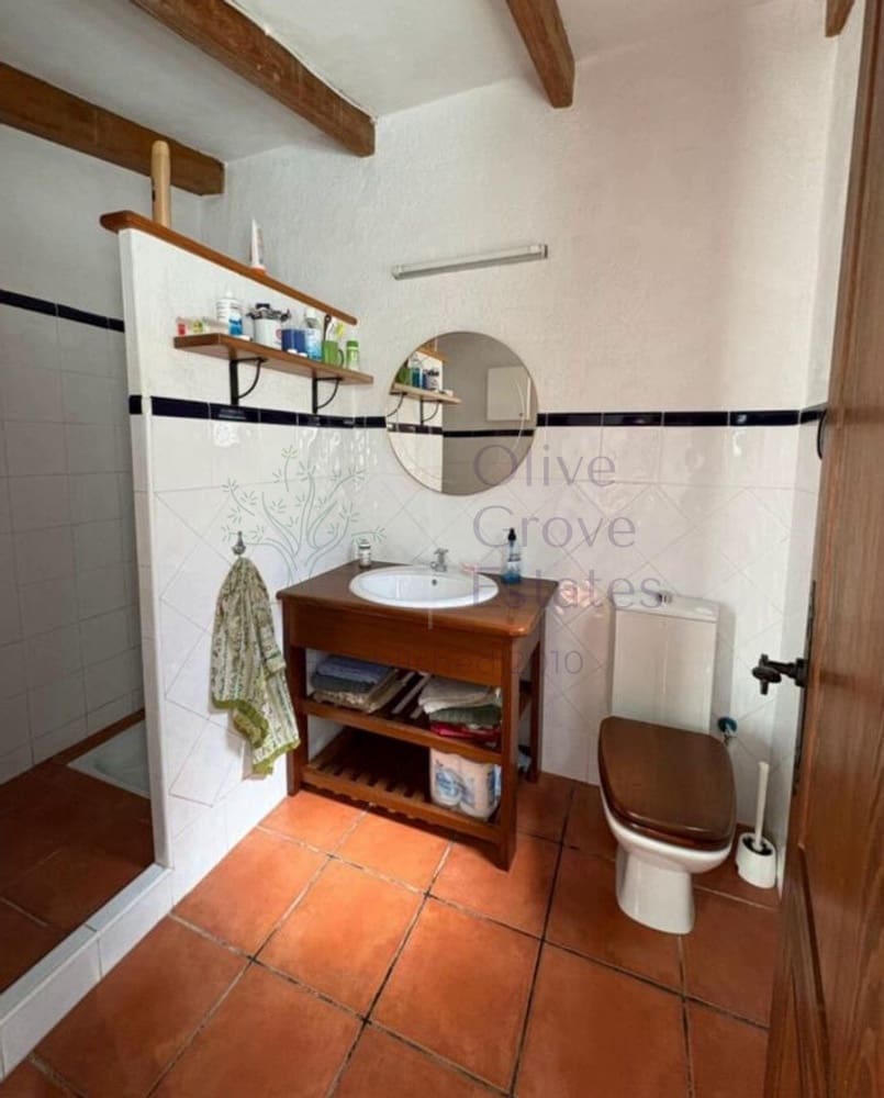 4 soverom Finca/Herregård til salgs i Yecla med garasje - € 109 995 (Ref: 7582539)