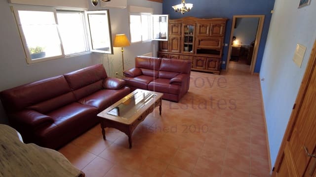 3 bedroom Villa for sale in Ibi with pool garage - € 269,995 (Ref: 7656374)