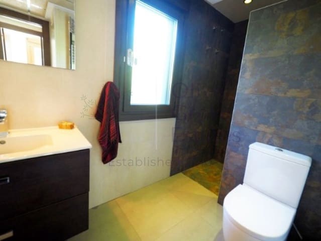 5 makuuhuone Huvila myytävänä paikassa Petrel / Petrer - 589 950 € (Ref: 7708797)