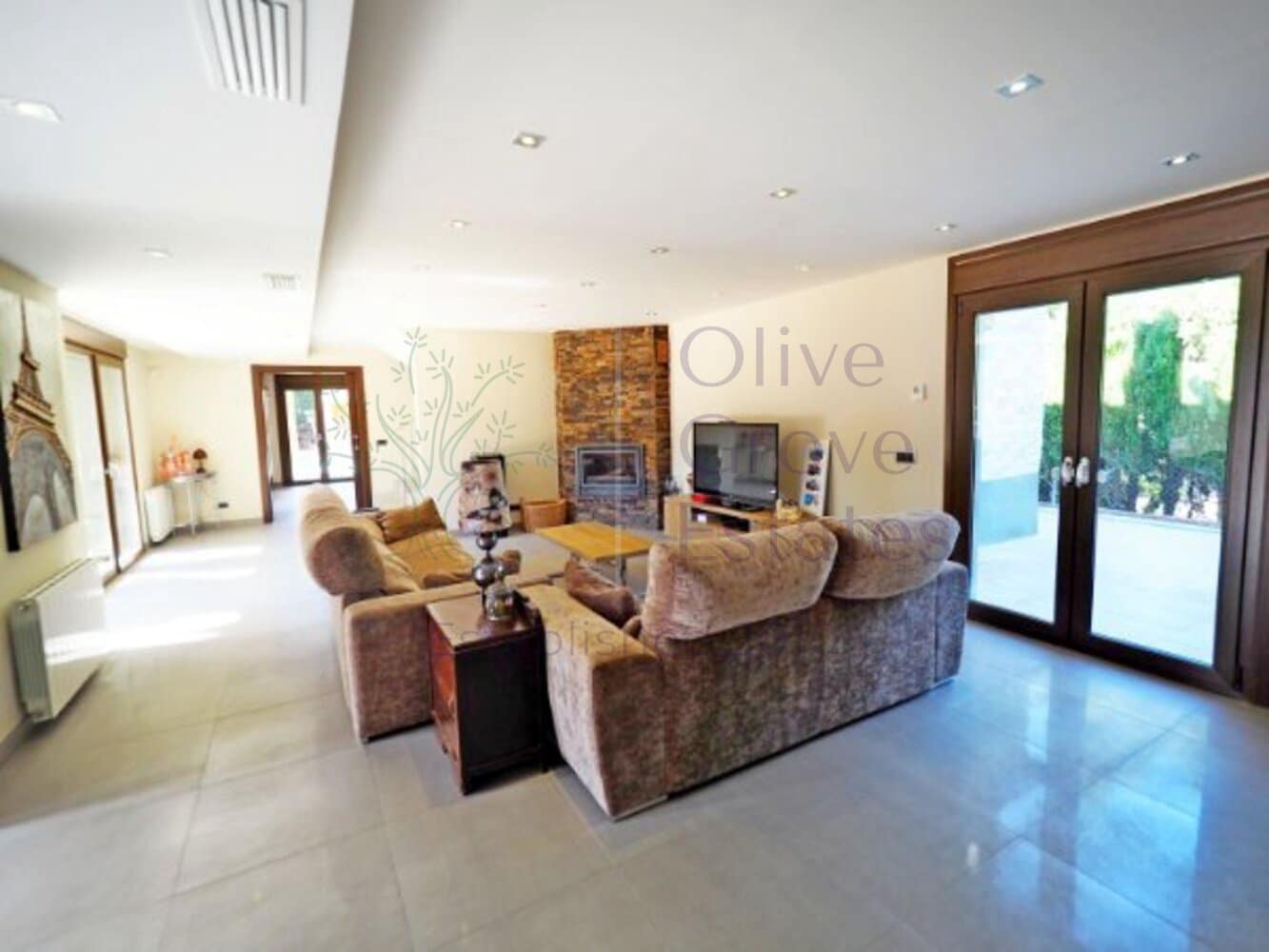 5 soveværelse Villa til salg i Petrel / Petrer - € 589.950 (Ref: 7708797)