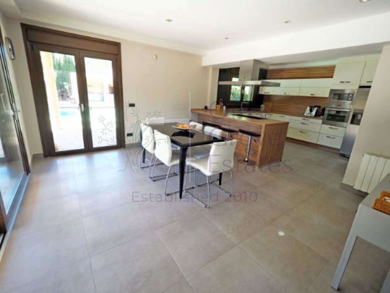 5 soveværelse Villa til salg i Petrel / Petrer - € 589.950 (Ref: 7708797)