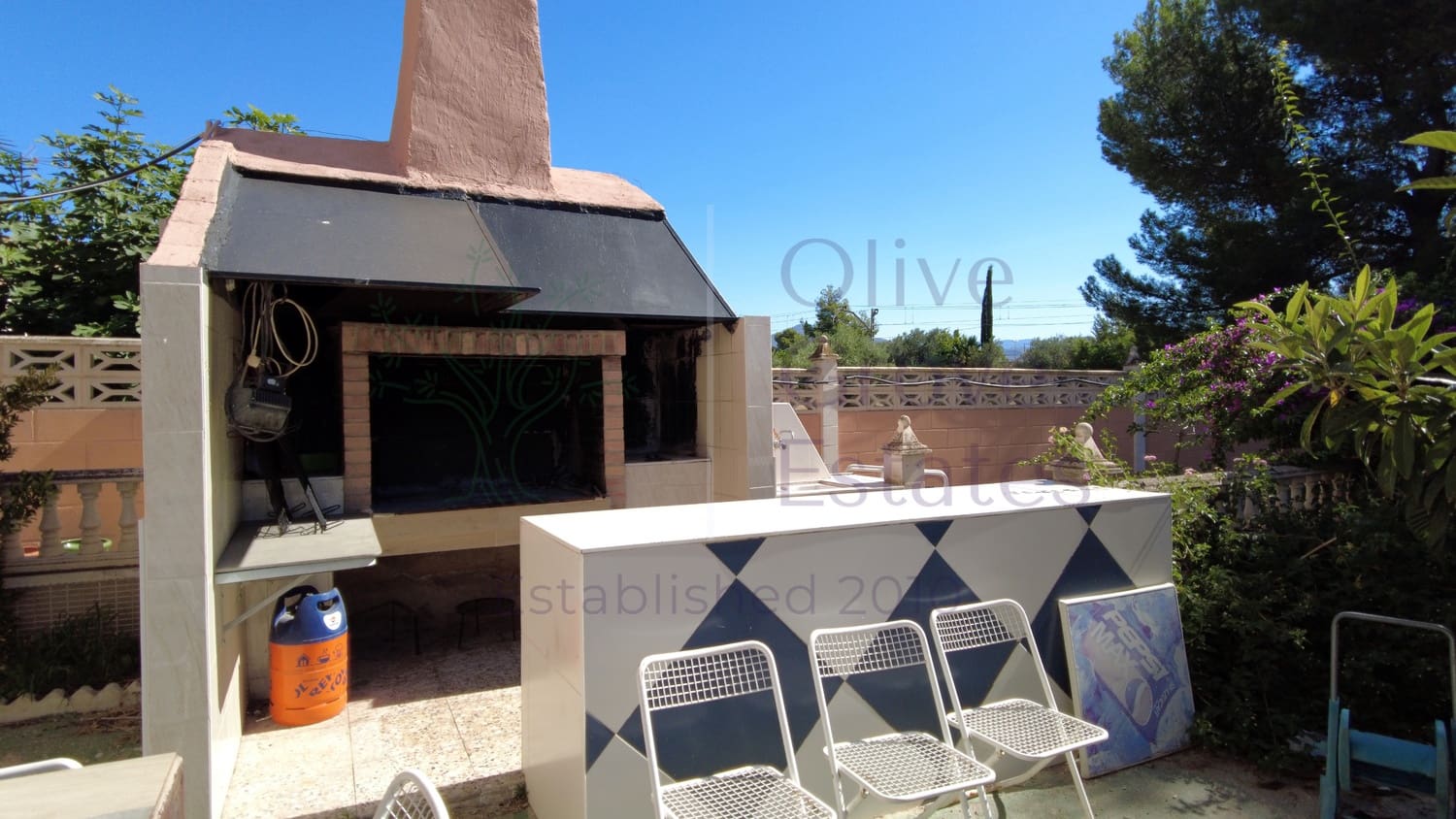 9 soverom Villa til salgs i Elda med svømmebasseng - € 299 995 (Ref: 7724828)