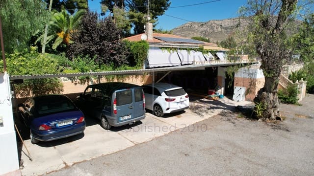 9 sovrum Villa till salu i Elda med pool - 299 995 € (Ref: 7724828)