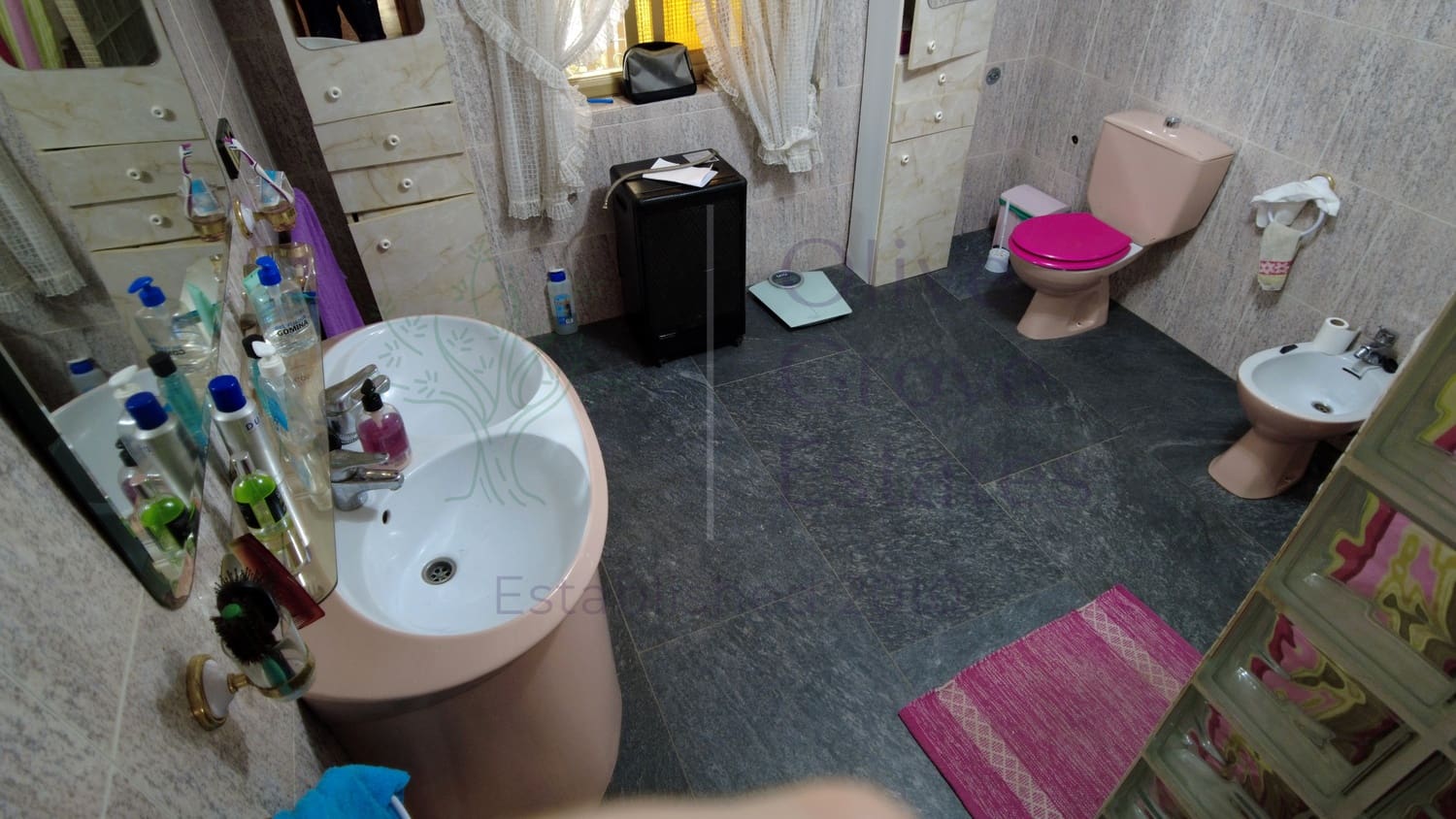 9 soverom Villa til salgs i Elda med svømmebasseng - € 299 995 (Ref: 7724828)