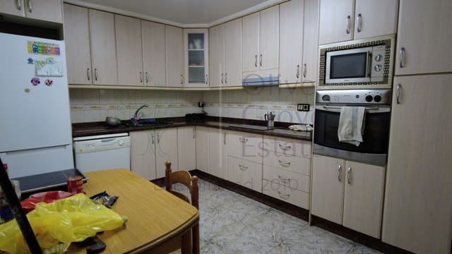 9 sovrum Villa till salu i Elda med pool - 299 995 € (Ref: 7724828)