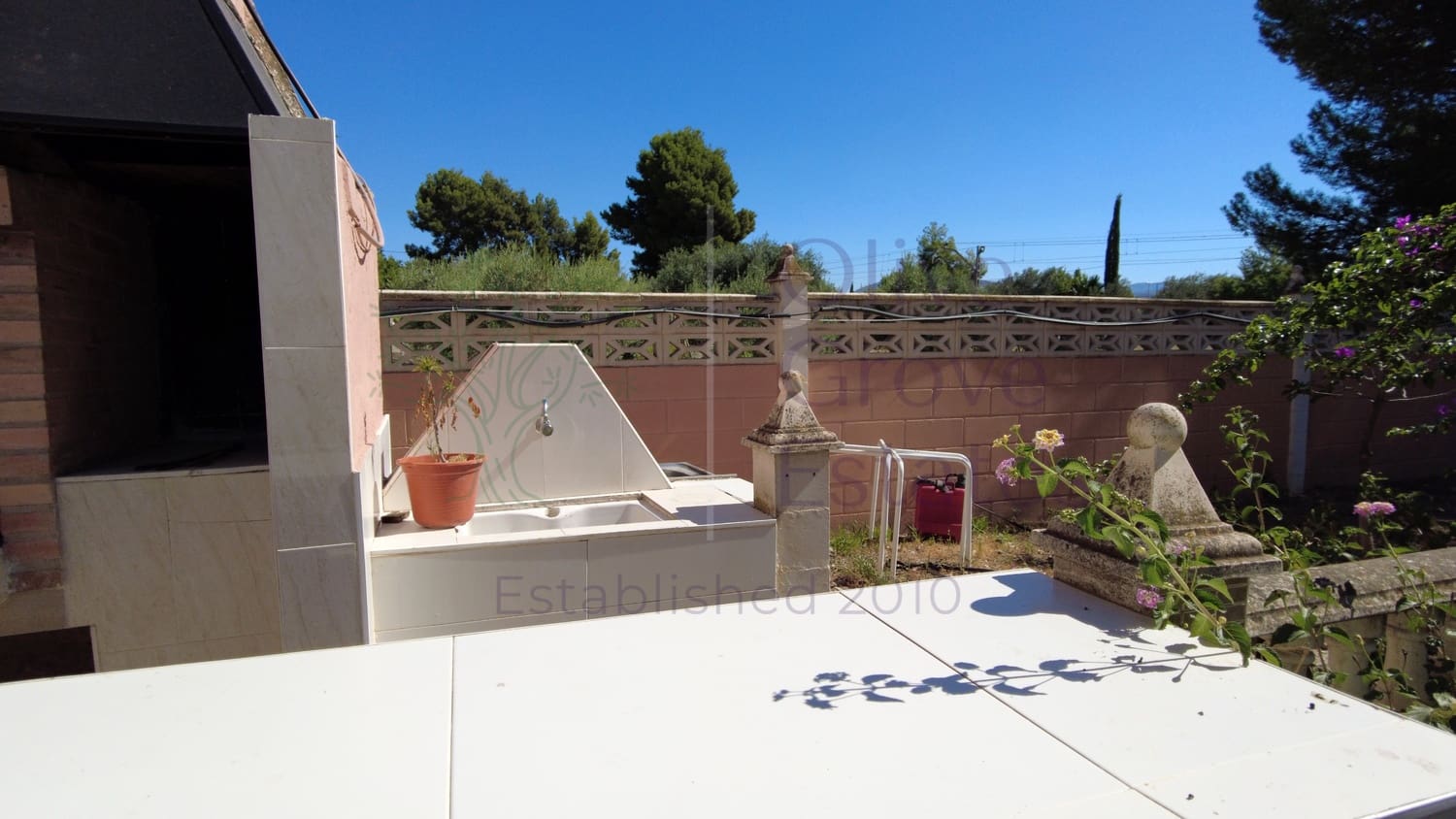 9 soverom Villa til salgs i Elda med svømmebasseng - € 299 995 (Ref: 7724828)