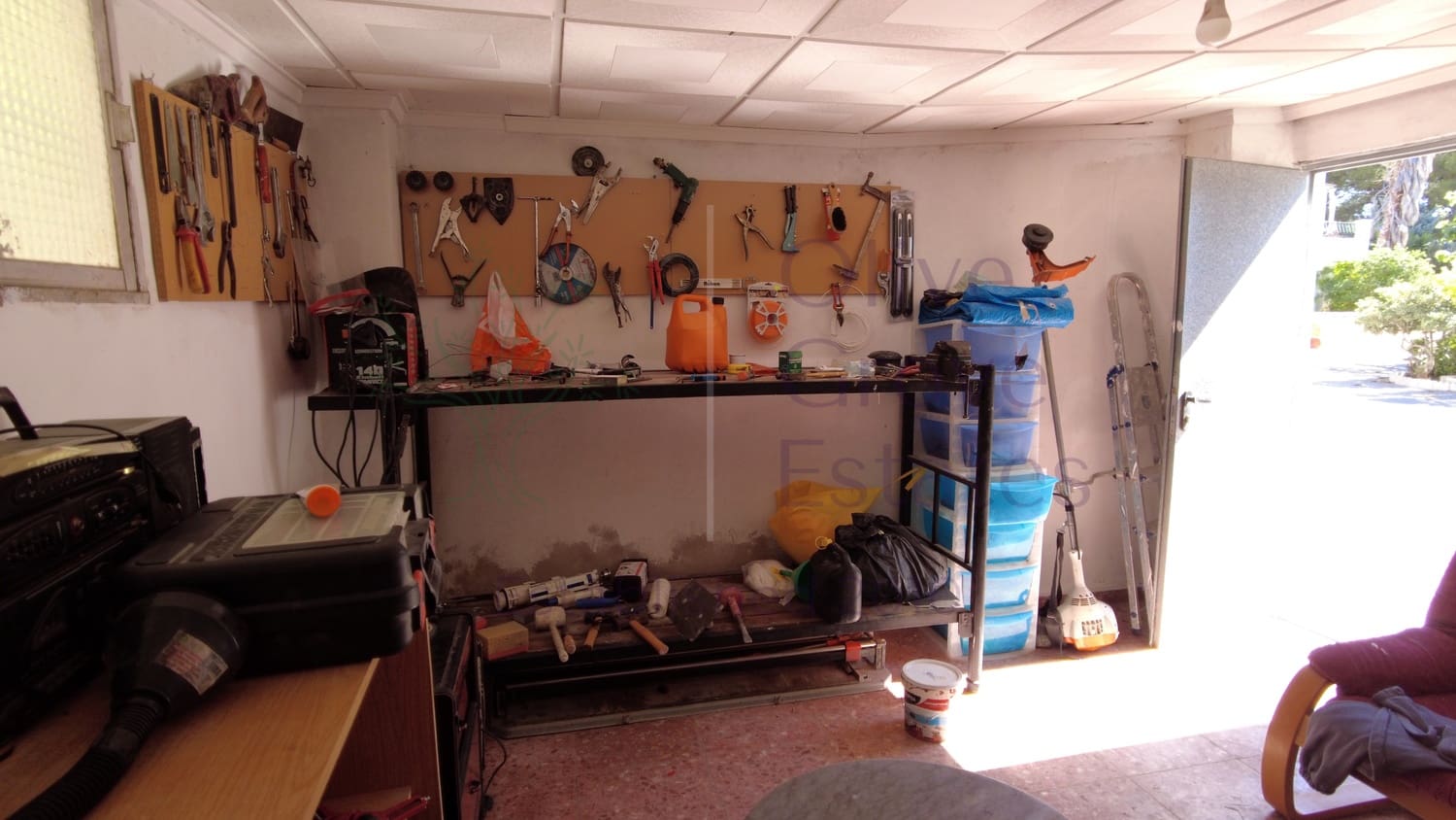 9 soverom Villa til salgs i Elda med svømmebasseng - € 299 995 (Ref: 7724828)