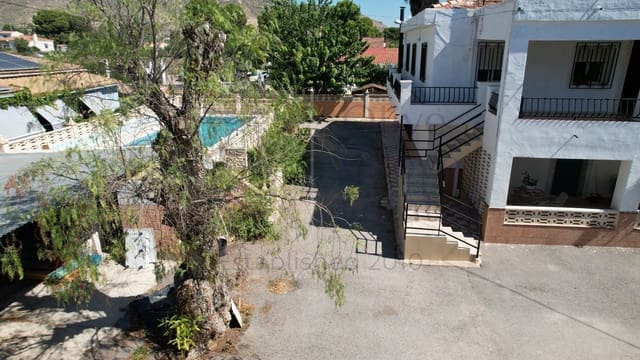 9 sovrum Villa till salu i Elda med pool - 299 995 € (Ref: 7724828)