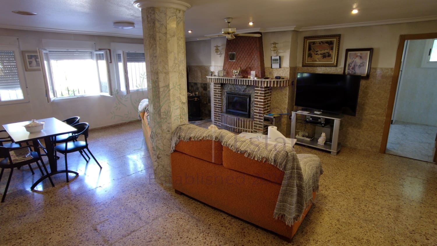 9 soverom Villa til salgs i Elda med svømmebasseng - € 299 995 (Ref: 7724828)