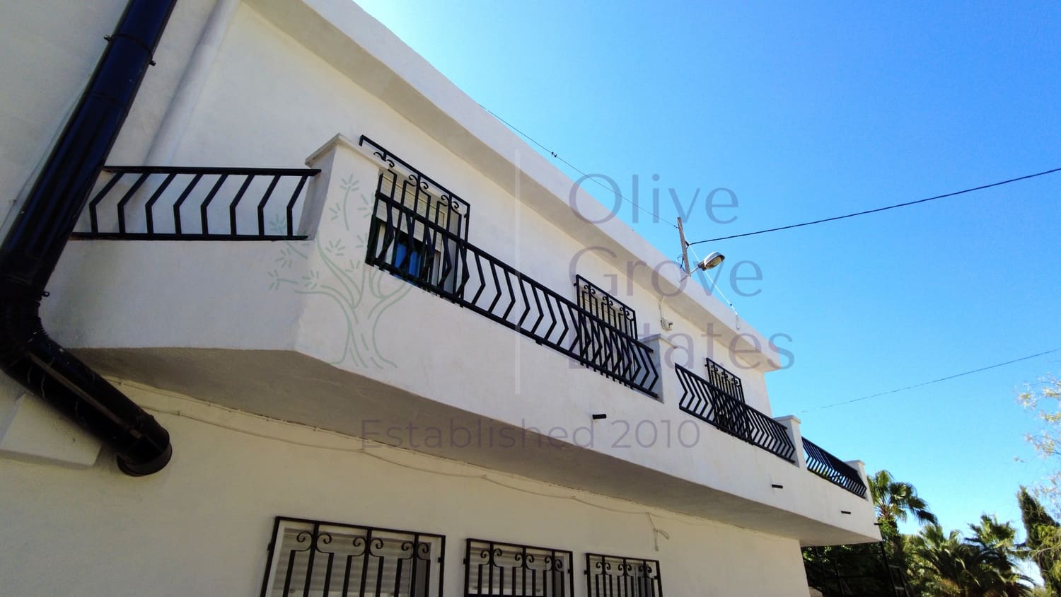 9 soverom Villa til salgs i Elda med svømmebasseng - € 299 995 (Ref: 7724828)