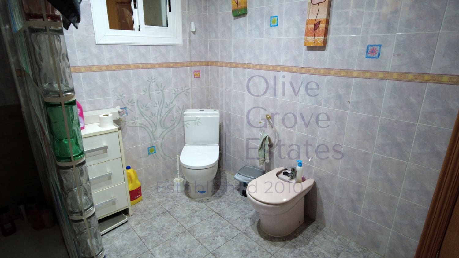 9 soverom Villa til salgs i Elda med svømmebasseng - € 299 995 (Ref: 7724828)