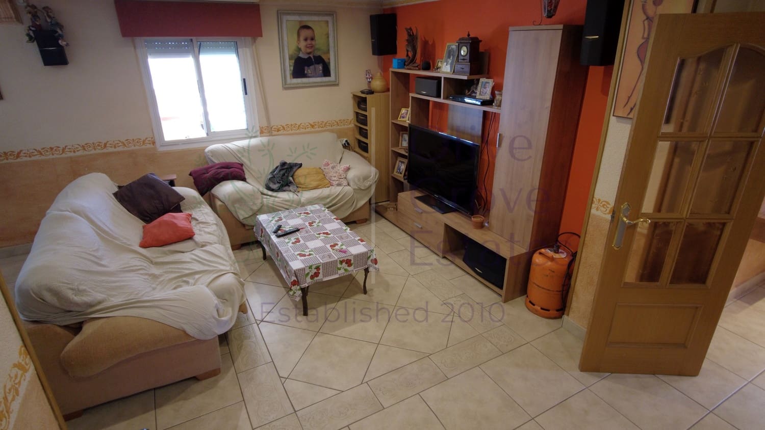 9 soverom Villa til salgs i Elda med svømmebasseng - € 299 995 (Ref: 7724828)