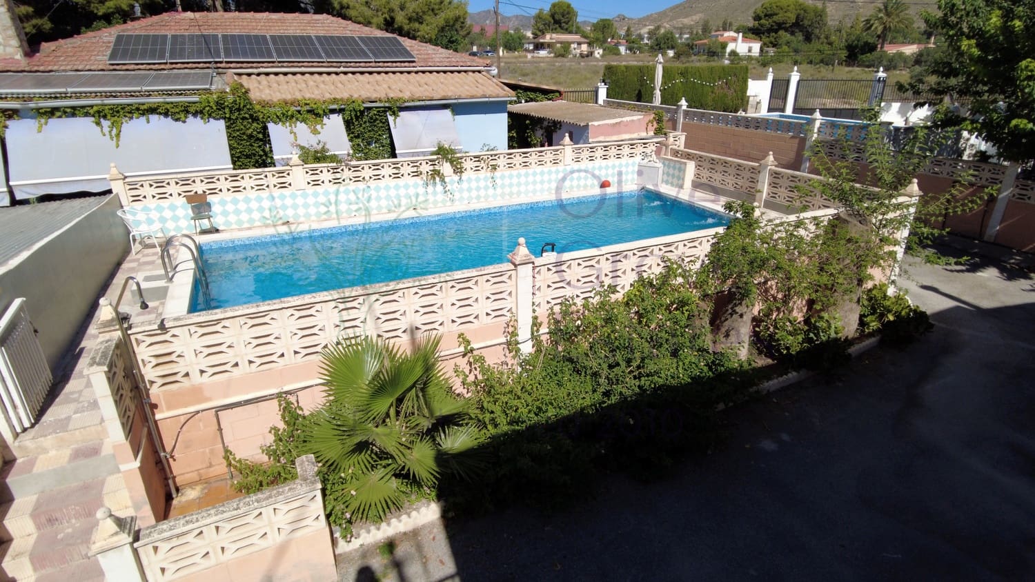 9 soverom Villa til salgs i Elda med svømmebasseng - € 299 995 (Ref: 7724828)