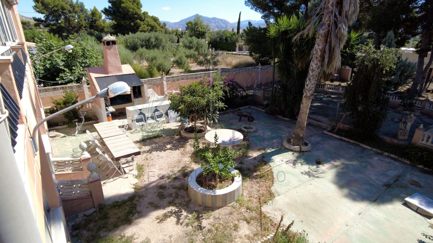 9 soverom Villa til salgs i Elda med svømmebasseng - € 299 995 (Ref: 7724828)