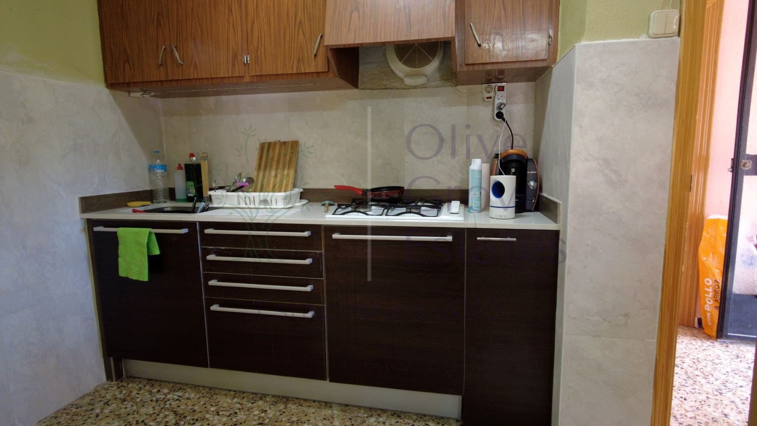 9 soverom Villa til salgs i Elda med svømmebasseng - € 299 995 (Ref: 7724828)