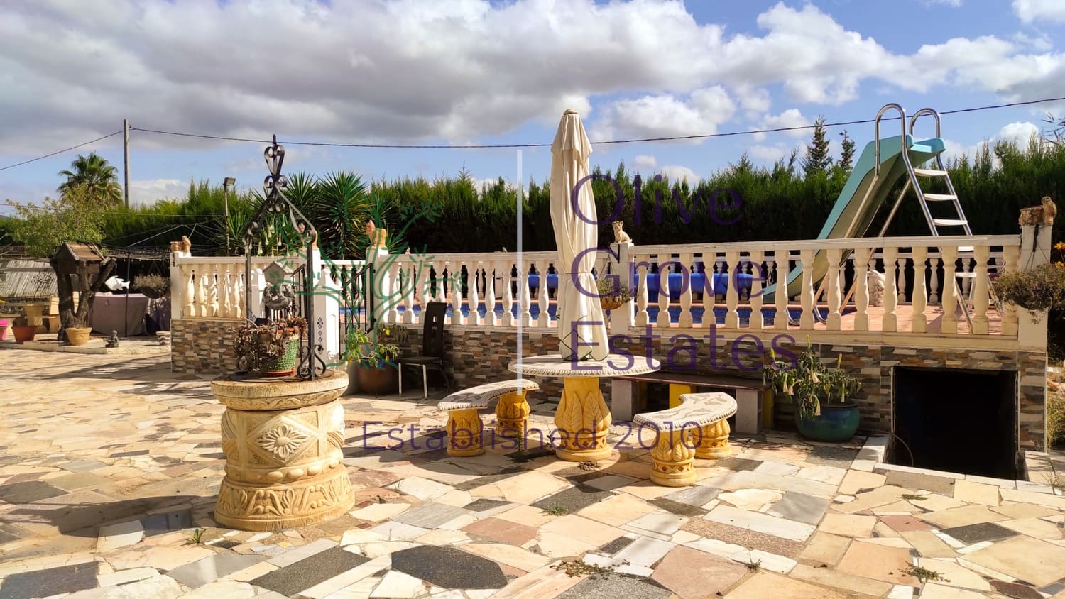 6 bedroom Villa for sale in Salinas € 274,995 (Ref 7806635)