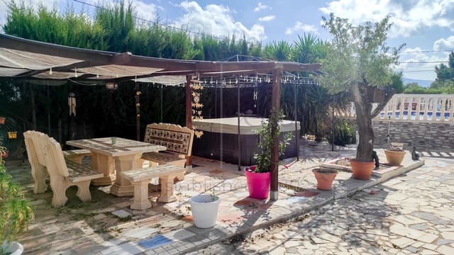 6 chambre Villa/Maison à vendre à Salinas - 274 995 € (Ref: 7806635)