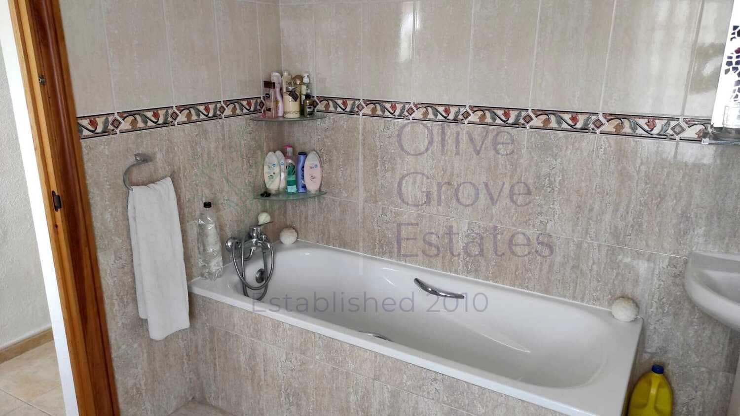 6 soveværelse Villa til salg i Salinas - € 274.995 (Ref: 7806635)