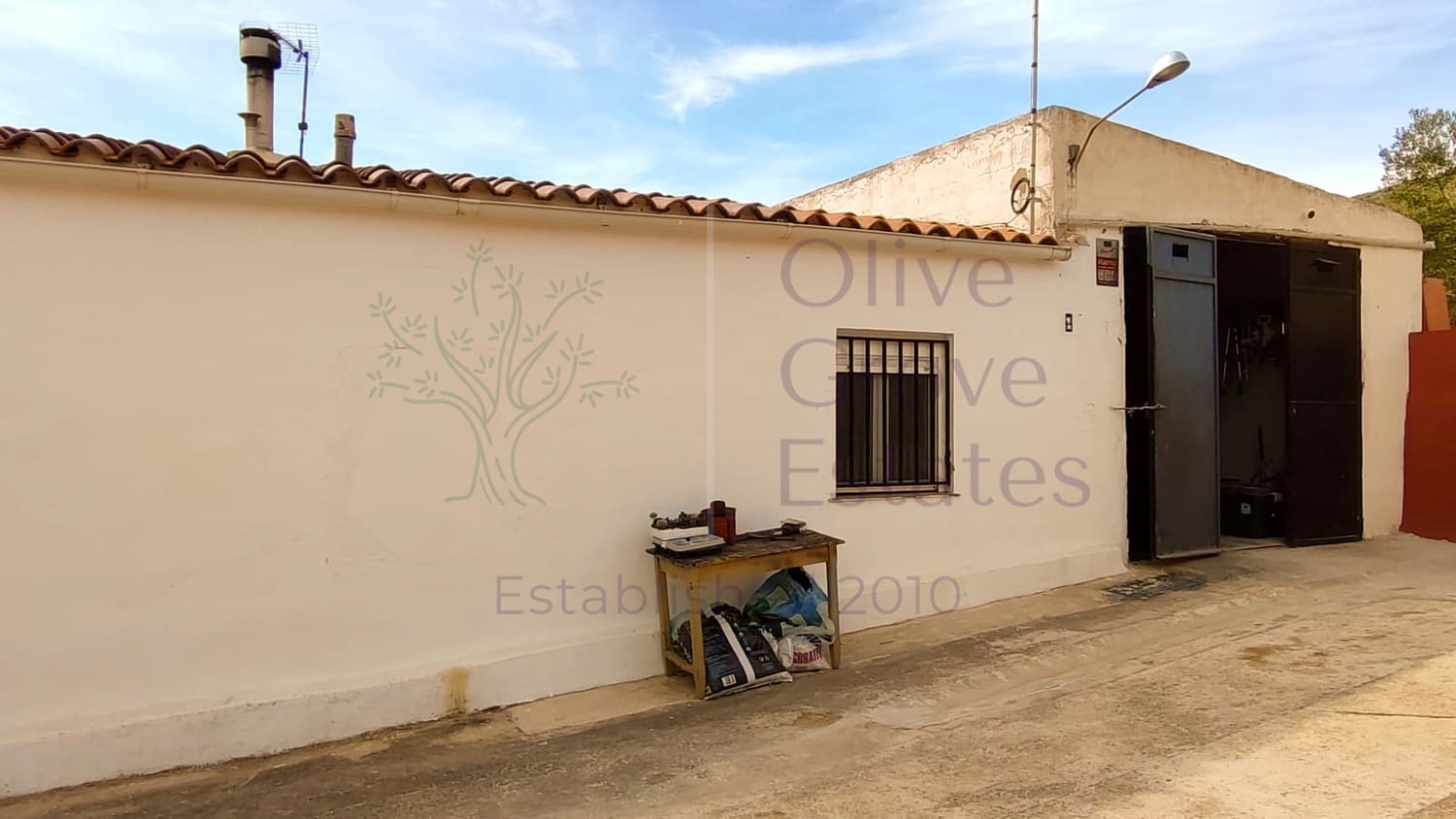 4 sovrum Villa till salu i Yecla med pool garage - 159 995 € (Ref: 7856573)