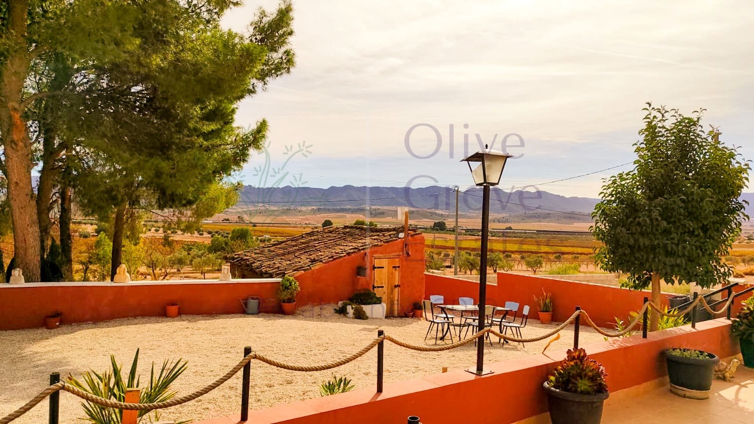 4 sovrum Villa till salu i Yecla med pool garage - 159 995 € (Ref: 7856573)