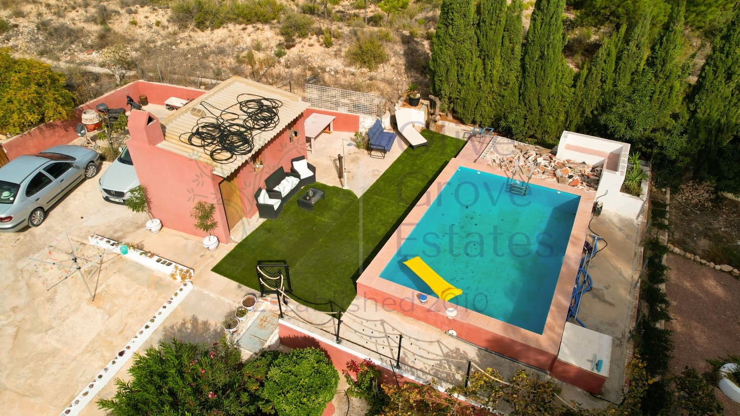 4 sovrum Villa till salu i Yecla med pool garage - 159 995 € (Ref: 7856573)