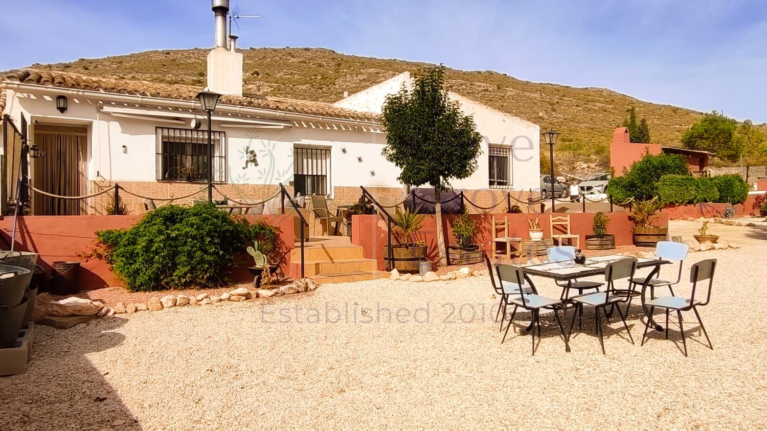 4 sovrum Villa till salu i Yecla med pool garage - 159 995 € (Ref: 7856573)