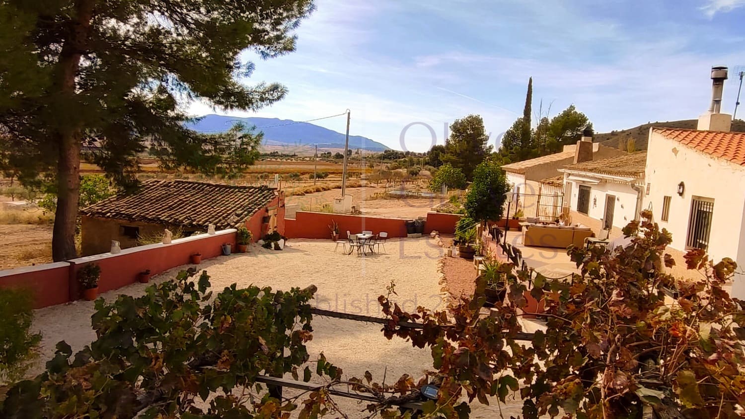 4 sovrum Villa till salu i Yecla med pool garage - 159 995 € (Ref: 7856573)