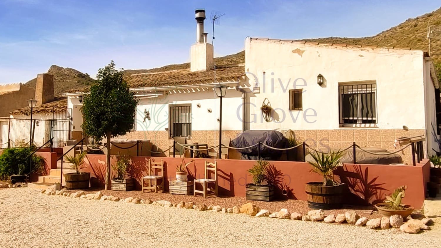 4 sovrum Villa till salu i Yecla med pool garage - 159 995 € (Ref: 7856573)