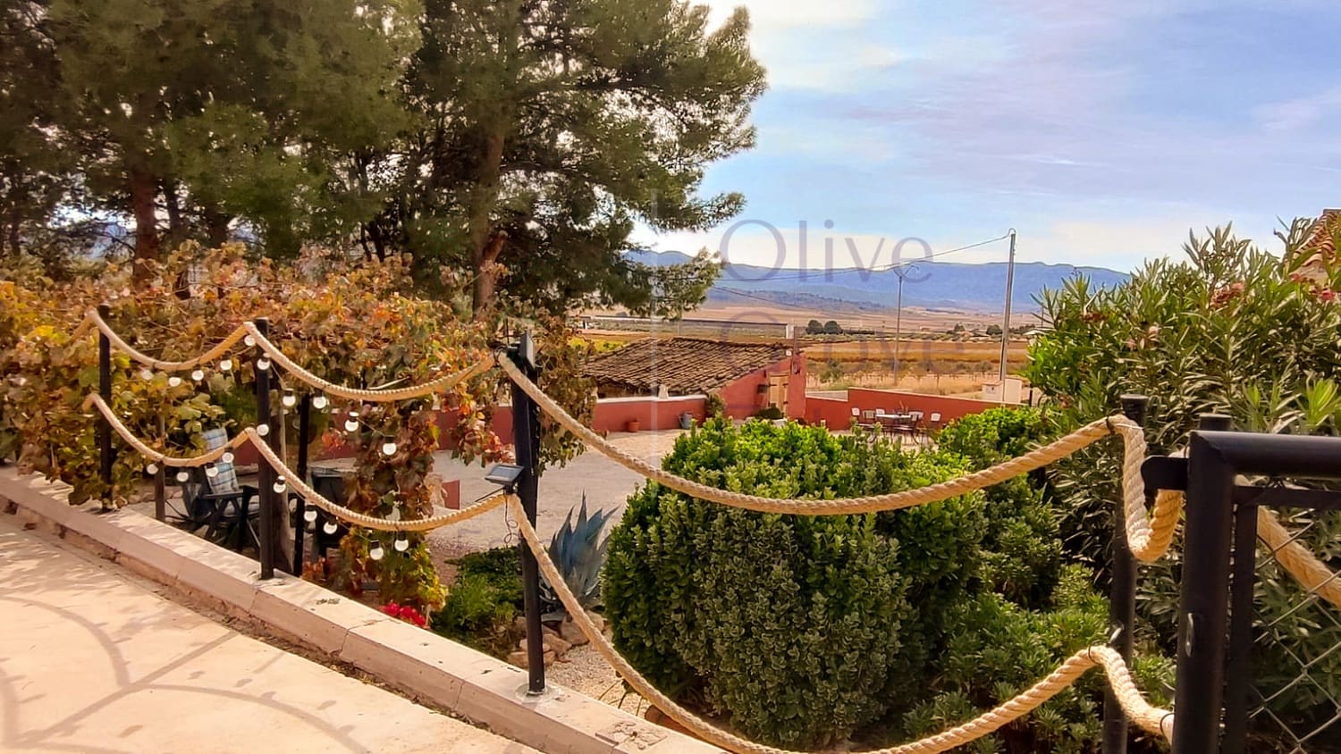 4 sovrum Villa till salu i Yecla med pool garage - 159 995 € (Ref: 7856573)