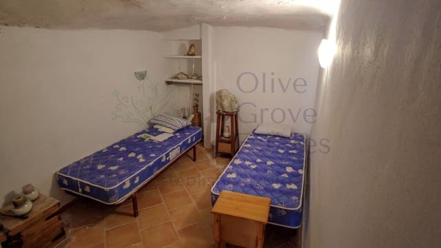 4 bedroom Cave House for sale in Monóvar / Monóver - € 104,950 (Ref: 8028759)