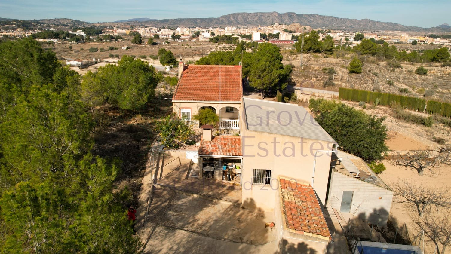 3 soveværelse Finca/Landehus til salg i Monovar / Monover med swimmingpool garage - € 219.500 (Ref: 8062146)