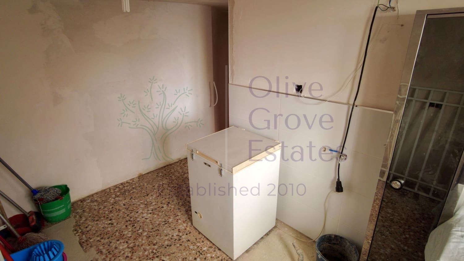 4 soverom Hus til salgs i Caudete - € 59 950 (Ref: 8198603)