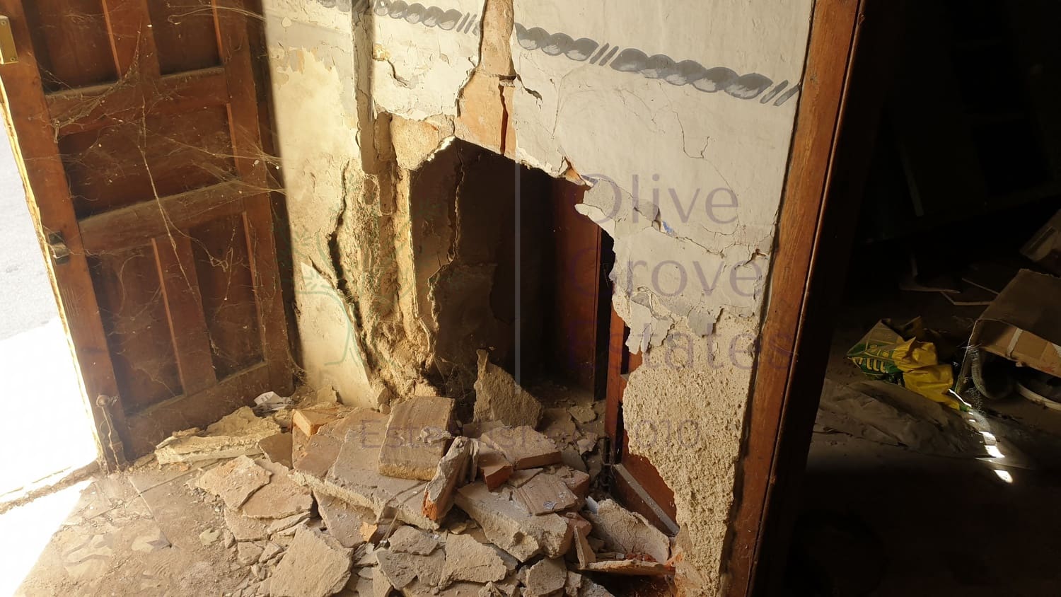 Grond te koop in Almansa - € 49.000 (Ref: 8208156)