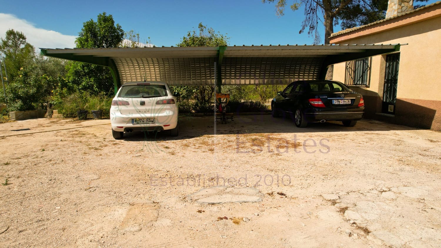 4 slaapkamer Villa te koop in Yecla - € 199.950 (Ref: 8295324)