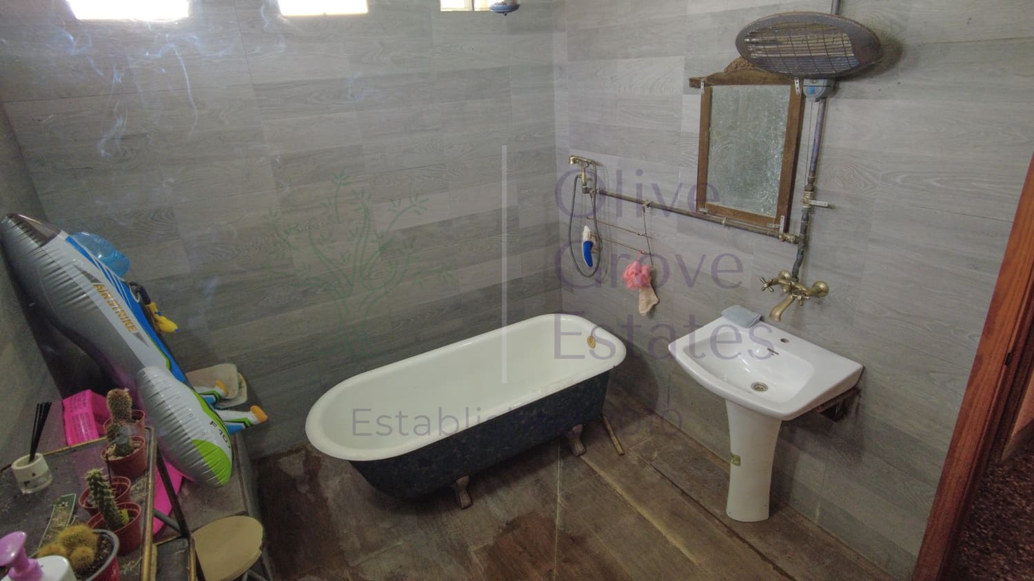 3 soveværelse Villa til salg i Caudete med swimmingpool garage - € 144.000 (Ref: 8310156)