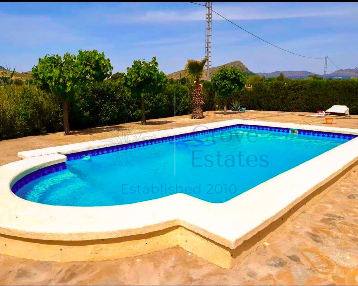 4 bedroom Villa for sale in Villena - € 229,950 (Ref: 8374586)
